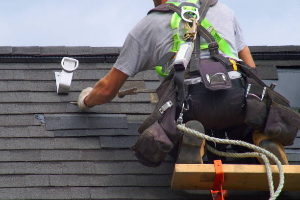 Best Roof Gutter Cleaning  in Corcoran, CA